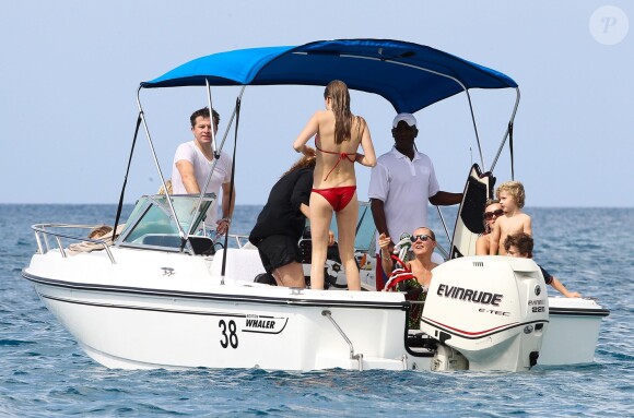 Cara Delevingne en vacances à la Barbade, le 27 décembre 2013.