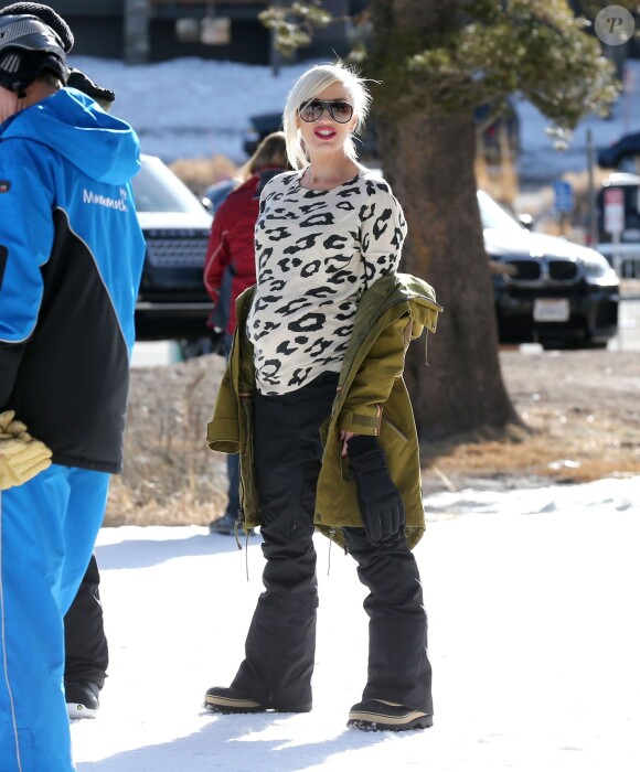 Gwen Stefani, enceinte et en vacances à Mammoth (État de Californie). Le 1er janvier 2014.