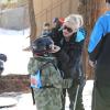 Gwen Stefani et son fils Kingston en vacances à Mammoth, le 30 décembre 2013.