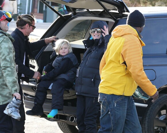 Seal, Gwen Stefani, Gavin Rossdale et leur fils Zuma à Mammoth, le 30 décembre 2013.