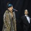 Lily Allen et Robbie Williams au concert de charité "Under 1 Roof" au Eventim Apollo à Londres. Le 19 décembre 2013.
