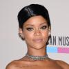 Rihanna lors des American Music Awards 2013 à Los Angeles. Le 24 novembre 2013.