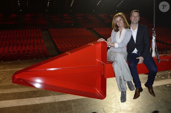 Exclusif - Eleonore de Galard et Roberto Ciurleo, les co-producteurs du spectacle "Robin des Bois" posent lors de la dernière représentation au Palais des Congrès à Paris, le 5 janvier 2014.