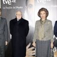La reine Sofia d'Espagne assiste à la projection du documentaire "La passion du Prado" à Madrid, le 8 janvier 2014.