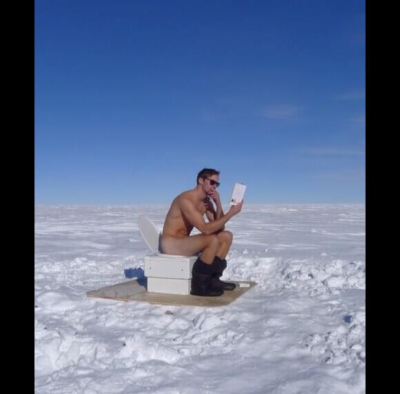 Alexander Skarsgard, nu au pôle Sud, en décembre 2013.