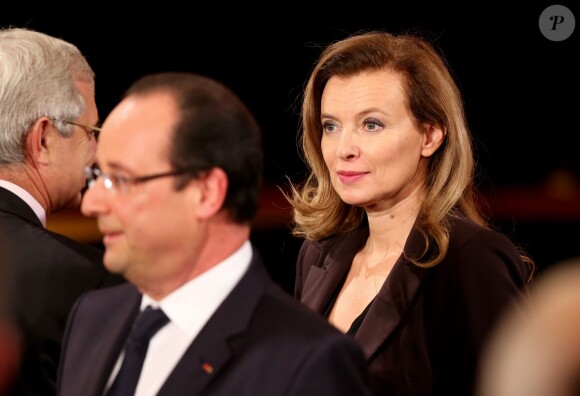 Valérie Trierweiler et Francois Hollande lors de l'allocution du President de la République Francaise, à l'occasion du lancement des Commemorations du Centenaire de la premiere Guerre Mondiale, au Palais de l'Elysee, le 7 Novembre 2013.