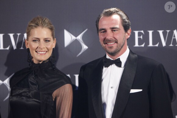 Le prince Nikolaos et la princesse Tatiana de Grèce à Madrid le 2 décembre 2013 lors des Telva Awards, qui ont notamment récompensé la princesse pour son action avec l'association DESMOS.