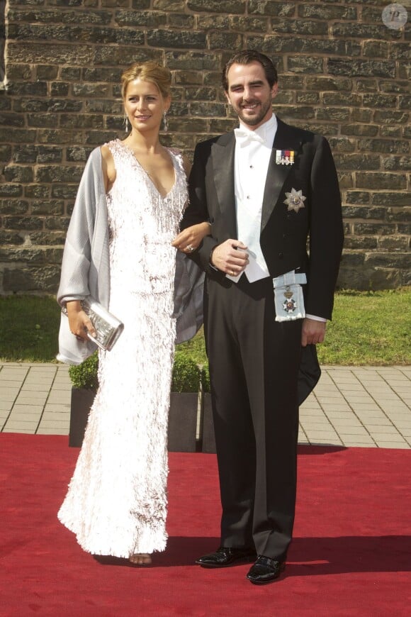 Le prince Nikolaos et la princesse Tatiana de Grèce au mariage de la princesse Nathalie zu Sayn-Wittgenstein-Berleburg et Alexander Johannsmann à Bad Berleburg le 18 juin 2011.