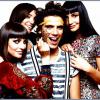 Mika, entouré de ses soeurs Yasmine, Paloma et Zuleika.