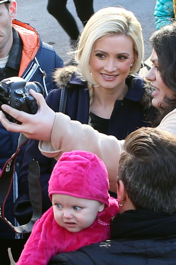 Holly Madison et sa fille Rainbow Rotella au festival du film de Sundance à Park City, Utah, le 17 janvier 2014.