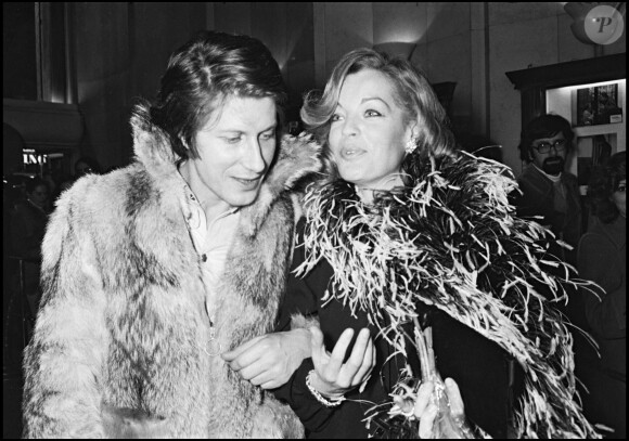 Romy Schneider et Jacques Dutronc lors de la présentation du film L'Important c'est d'aimer à Paris en 1975