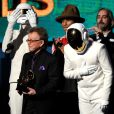  Daft Punk avec Nile Rodgers, Paul Williams et Pharrell Williams recoivent le prix de l'Album de l'année - 56e cérémonie des Grammy Awards à Los angeles, le 26 janvier 2014. 