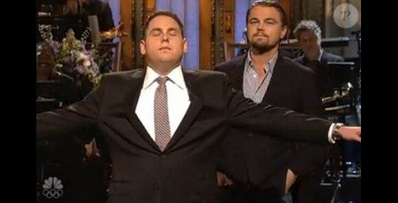 Jonah Hill et Leonardo DiCaprio (stars du Loup de Wall Street) dans l'émission Saturday Night Live, le samedi 25 janvier 2014.