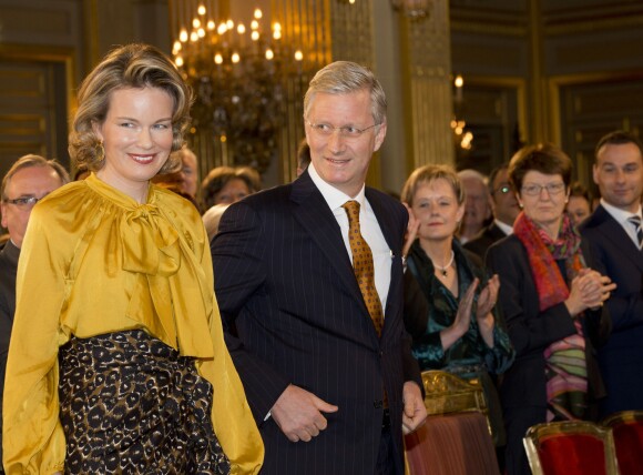 Le roi Philippe de Belgique accompagné de son épouse la reine Mathilde lors de ses voeux aux corps constitués le 29 janvier 2014 au palais royal à Bruxelles.