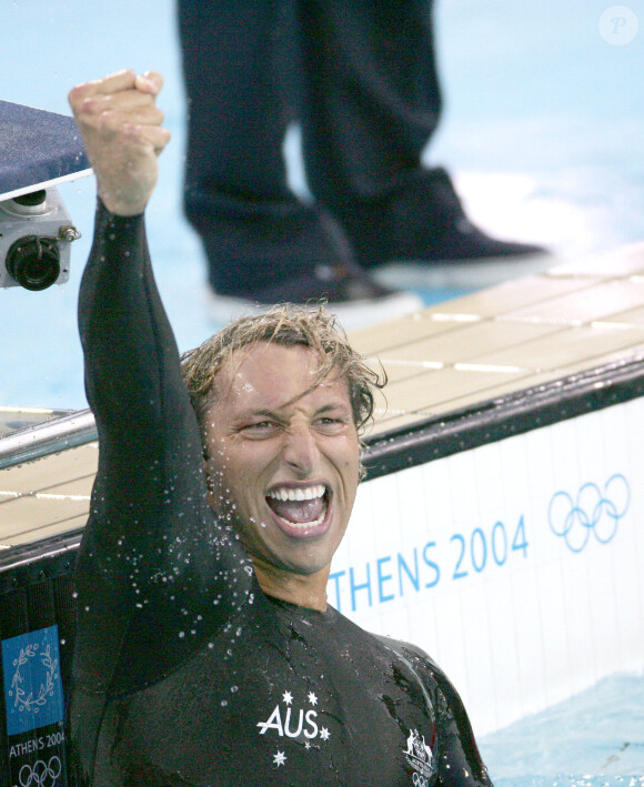 Ian Thorpe lors de sa victoire aux JO d'Athènes le 16 août 2004, sur 200 m nage libre
