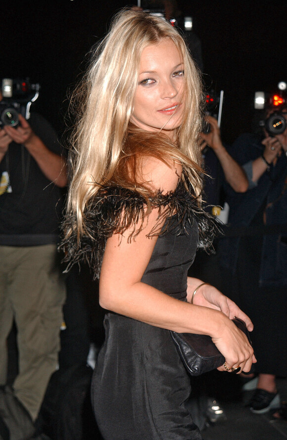 Kate Moss lors de la soirée "100th anniversary party for coty held at the American Museum of Natural History" à New York le 12 septembre 2004