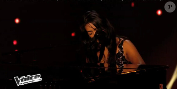 Alexia Rabé dans The Voice 3 sur TF1 le samedi 1er février 2014