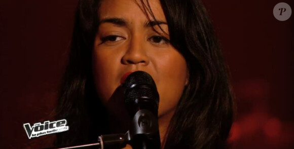 Alexia Rabé dans The Voice 3 sur TF1 le samedi 1er février 2014
