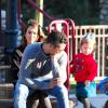 Jessica Alba, Cash Warren et leur fille Haven profitent d'une belle journée dans un parc pour enfants. Los Angeles, le 1er février 2014.