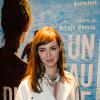Louise Bourgoin très belle lors de la première du film Un Beau Dimanche à Paris, le 3 février 2014.