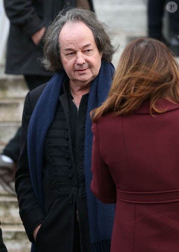 Gonzague Saint Bris à la sortie des obsèques de François Cavanna au Père Lachaise à Paris. Le 6 février 2014.