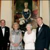 Le duc d'Edimbourg, Jacques Chirac, Bernadette et Elizabeth II au château de Windsor, le 18 novembre 2004.