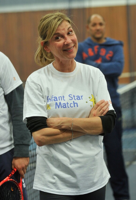 Michèle Laroque lors du lancement de l'opération Sourire gagnant de l'association Enfant Star & Match à Levallois-Perret le 10 février 2014