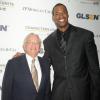 Jason Collins et David Stern, ancien commissioner de la NBA lors des GLSEN Respect Awards 2013 à Gotham Hall à New York le 20 mai 2013