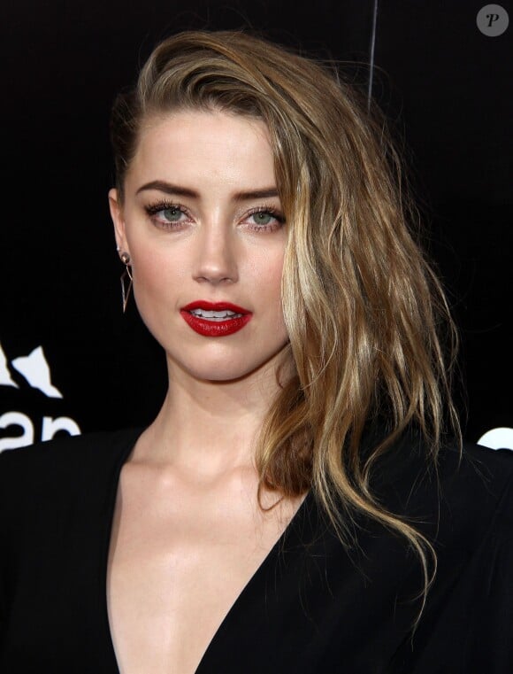 Amber Heard à l'avant-première de "3 Days to Kill" à Los Angeles, le 12 février 2014.