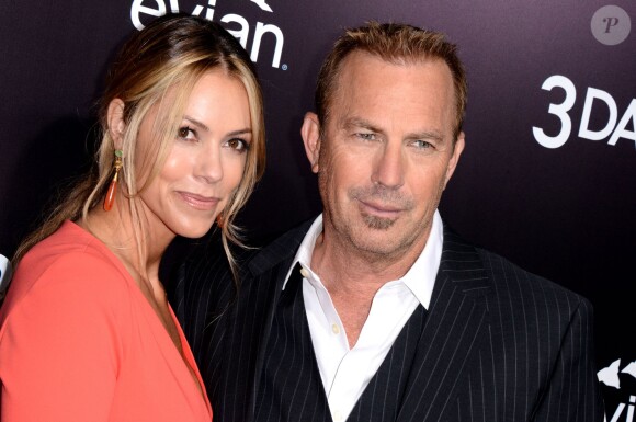 Kevin Costner et Christine Baumgartner à la première de "3 Days To Kill" à Los Angeles, le 12 février 2014.