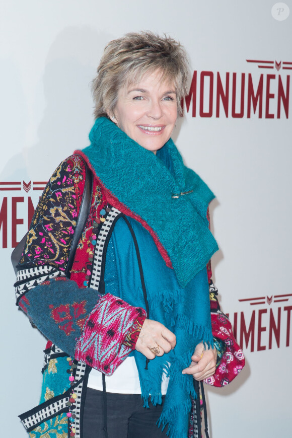Véronique Jannot lors de la première du film Monuments Men à l'UGC Normandie à Paris le 12 février 2014.