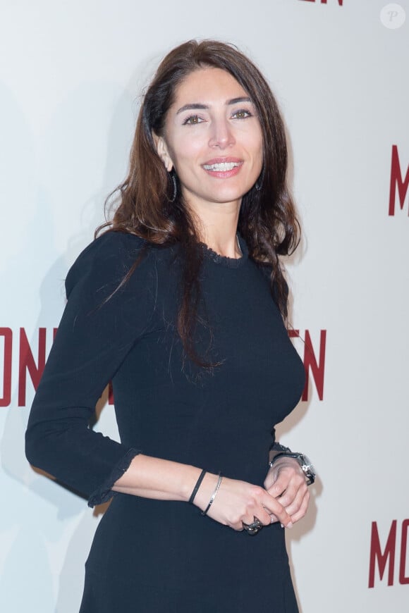 Caterina Murino lors de la première du film Monuments Men à l'UGC Normandie à Paris le 12 février 2014.