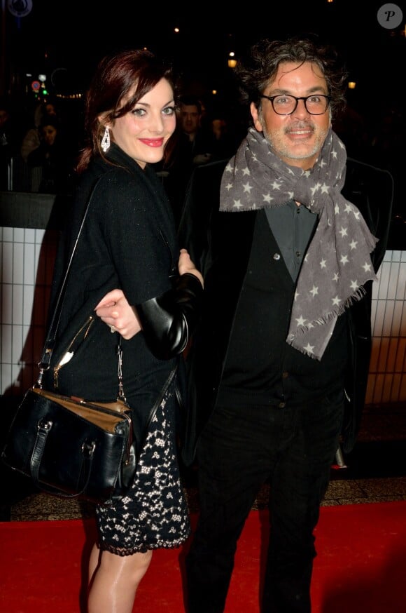 Christophe Barratier et sa compagne Gwendoline Doytcheva lors de la première du film Monuments Men à l'UGC Normandie à Paris le 12 février 2014.