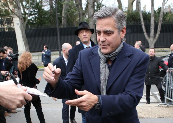 George Clooney à l'enregistrement de l'émission "Vivement Dimanche" à Paris, le 12 février 2014.
