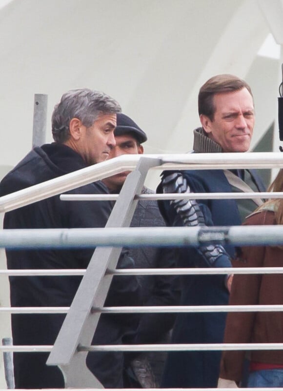 George Clooney et Hugh Laurie sur le tournage de Tomorrowland à Valence (Espagne), le 21 janvier 2014.