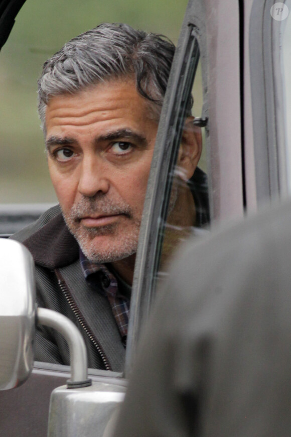 Exclusive - George Clooney sur le tournage de Tomorrowland à Vancouver le 16 septembre 2013.