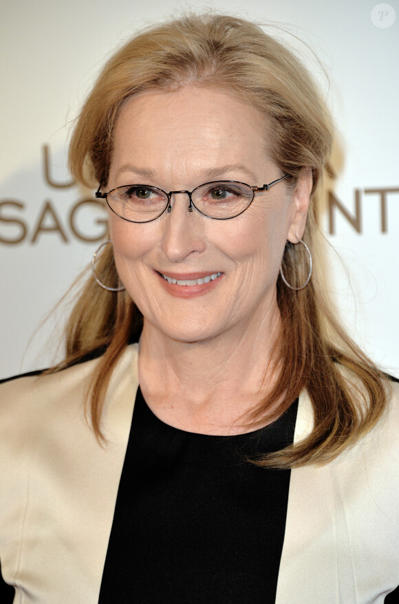 Meryl Streep lors de la première du film "Un été à Osage County" à l'UGC Normandie à Paris, le 13 février 2014.
