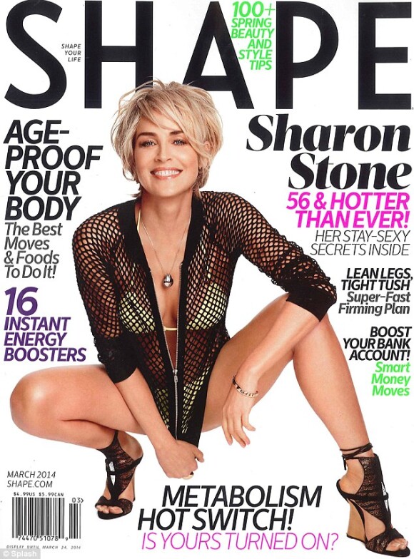 Sharon Stone, ultra-hot en couverture du magazine Shape, daté de février 2014.