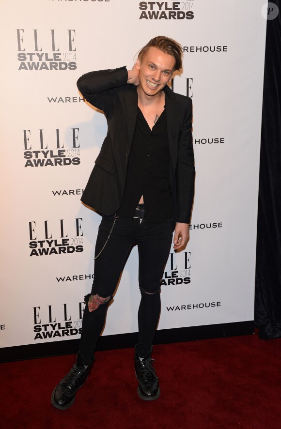 L'acteur Jamie Campbell Bower assiste aux Elle Style Awards au One Embankment, à Londres. Le 18 février 2014.
