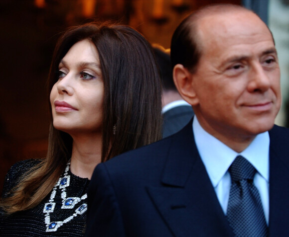 Silvio Berlusconi et sa désormais ex-femme Veronica Lario à Rome le 4 juin 2004.