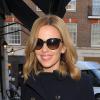Kylie Minogue va déjeuner à Londres, le 28 janvier 2014.