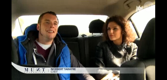Norbert Tarayre et sa femme Amandine, dans l'émission Must Célébrités sur M6, le samedi 22 février 2014.