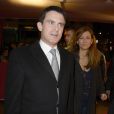 Manuel Valls et sa femme Anne Gravoin lors de l'avant-première du film "Supercondriaque" au Gaumont Opéra à Paris, le 24 février 2014