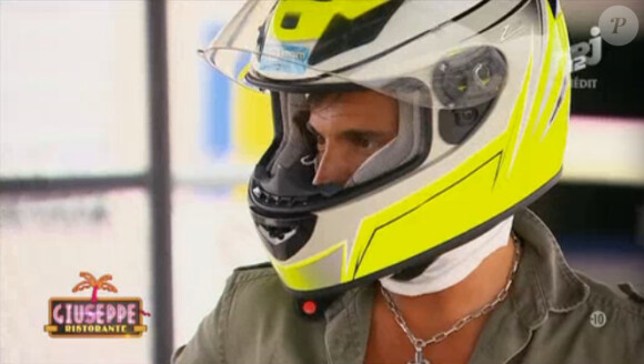 Giuseppe et Cora se retrouvent pour un tour de kart sur un circuit ("Giuseppe Ristorante" - épisode du mardi 25 février 2014.)