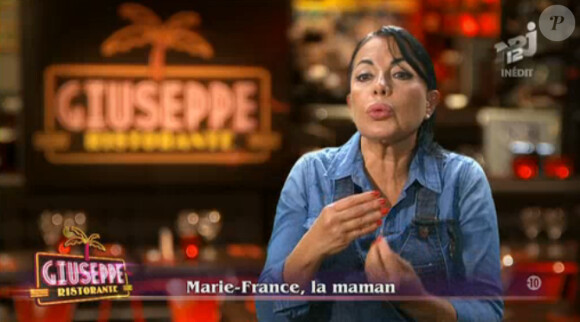 Marie-France ne supporte plus le comportement de Samira ("Giuseppe Ristorante" - épisode du mardi 25 février 2014.)