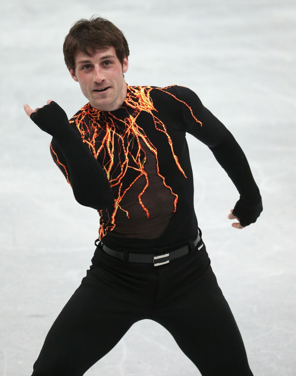 Photo : France's Brian Joubert performs during the men's