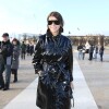 Carine Roitfeld arrive au défilé Nina Ricci lors de la fashion week à Paris le 27 février 2014.