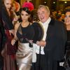 Kim Kardashian, Richard Lugner et Kris Jenner assistent au bal de l'Opéra de Vienne. Le 27 février 2014.