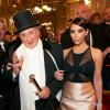 Richard Lugner et sa belle d'un soir, Kim Kardashian, assistent au bal de l'Opéra de Vienne. Le 27 février 2014.