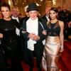 Kris Jenner, Richard Lugner et Kim Kardashian assistent au bal de l'Opéra de Vienne. Le 27 février 2014.